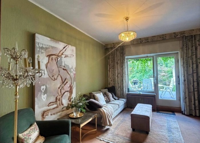 Einfamilienhaus mit Ausstrahlung und großem Nebengebäude