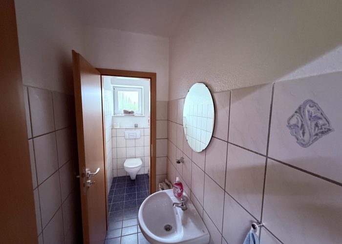 Erdgeschosswohnung als ehemalige Büroräume in Herford-Elverdissen