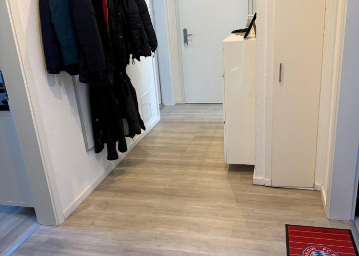 Zweifamilienhaus mit schönem Garten in Brake