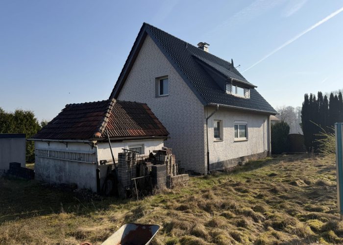 Einfamilienhaus mit viel Grundstücksfläche in Leopoldshöhe