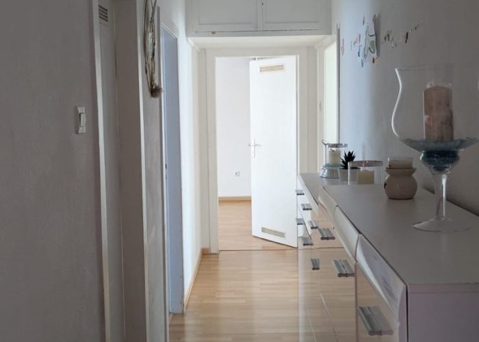Etagenwohnung im Mehrfamilienhaus mit Aufzug in Bielefeld Mitte