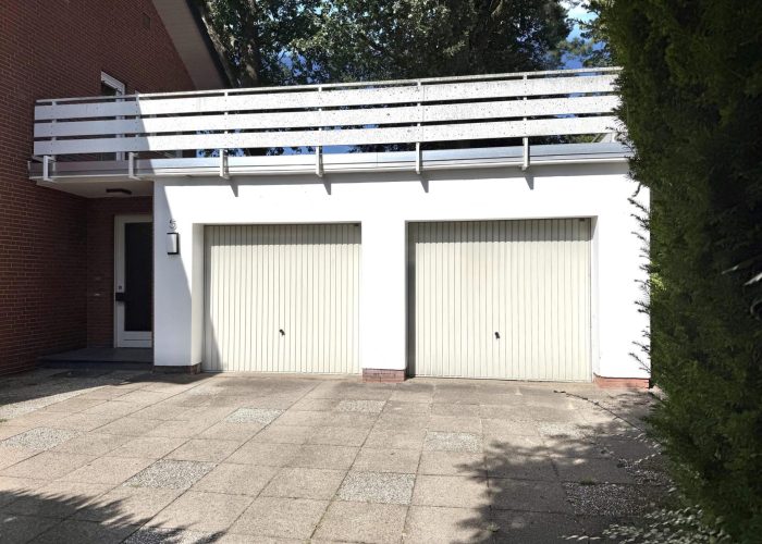 Einfamilienhaus mit Einliegerwohnung in ruhiger Lage von Bielefeld, Senne