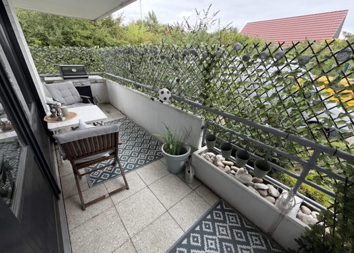 Erdgeschosswohnung mit eigenem Garten in Brake