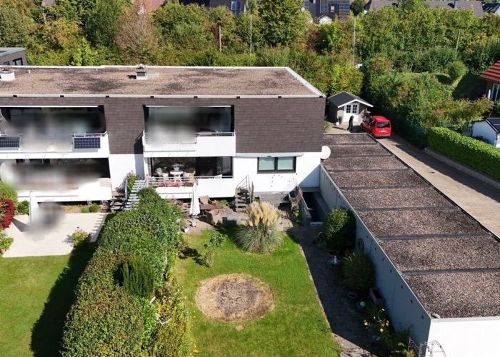 Erdgeschosswohnung mit eigenem Garten in Brake