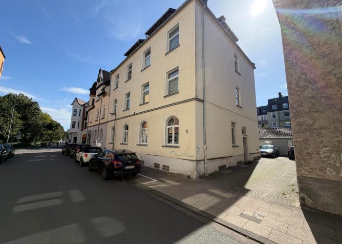 Vermietete Altbauwohnung in der östl. Innenstadt