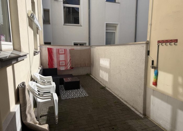 Vermietete Altbauwohnung in der östl. Innenstadt